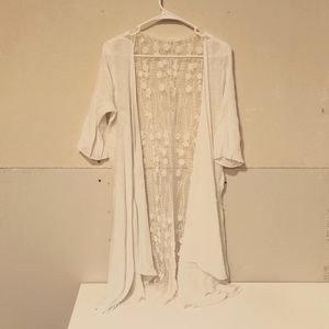 White lace duster